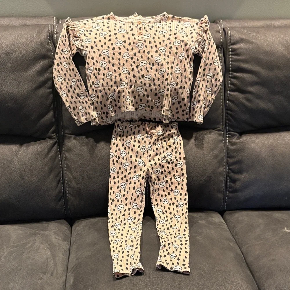 PRE OWNED GIRL'S SIZE 6 Jessica Simpson BLUSH PINK SKULL HALLOWEEN OUTFIT